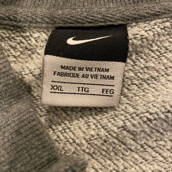 Nike Quarter Zip Fleece Sweatshirt - Picture 3 of 3